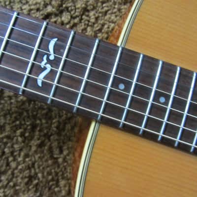 Alvarez 5072 Acoustic Artist Jumbo Natural Guitar with Gig Bag image 3