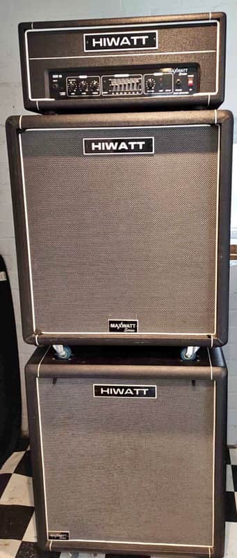 Hiwatt B300HD & Cabs image 1