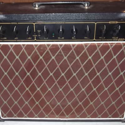 Vox VR30R Valve Reactor 2-Channel 30-Watt 1x10" Guitar Combo W/Tube Pre Amp image 1
