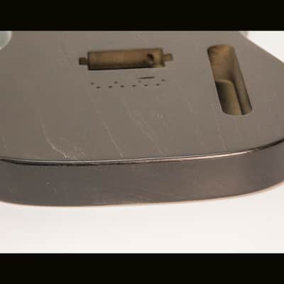 Guitar Mill T-Style Body / 1 Piece Swamp Ash / 3 lbs. 12 oz. / Nitrocellulose TruGrain™ 'Black' / Closet Clean (#GIN-3934) image 5