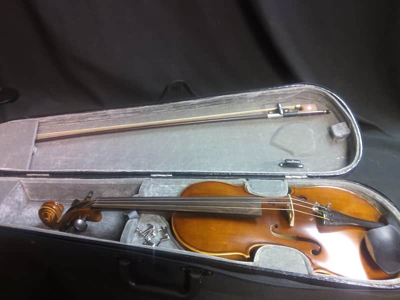 Helmke 4/4 Violin serial 0229 - Natural image 1