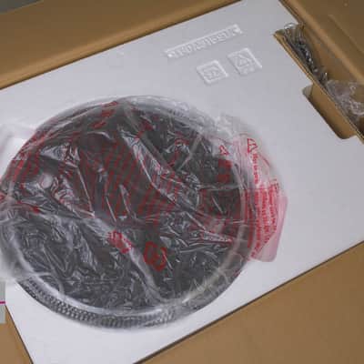 Technics SL-1200GR - Silver image 15