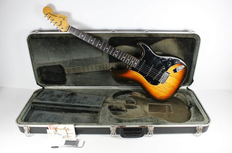 1979-1980 Vintage Fender Stratocaster Sunburst Rosewood Fretboard Strat w/Paper Work +OHSC USA 1970s image 1