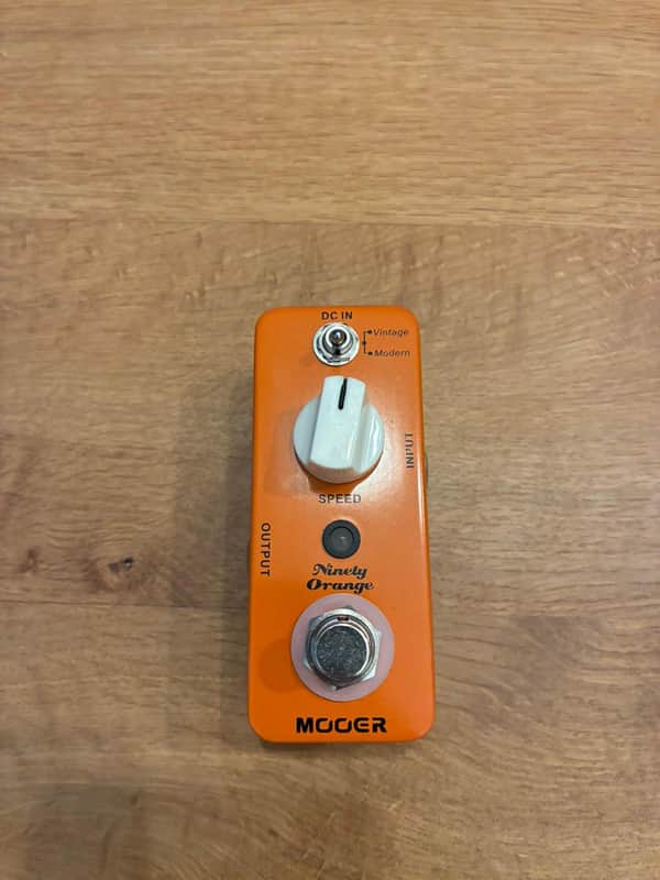 Mooer Ninety Orange