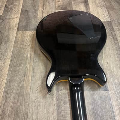 2009 Hamer Sunburst Q/T XT Series w/GB 8 LBS image 13