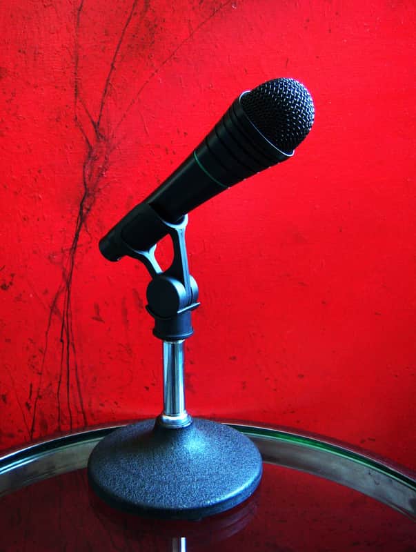 Vintage 1990's AKG D3700S Hyper Cardioid Dynamic Microphone Low Z w mic clip D1000E D190E D3700 image 1