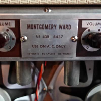 Montgomery Ward Commando  1957 image 13