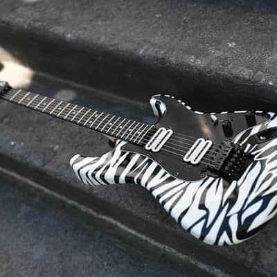 Charvel Custom Shop USA Special Edition SO Cal - Zebra image 11