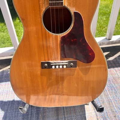Acoustic Electric Tenor Guitar - Harmony w carrying bag image 2