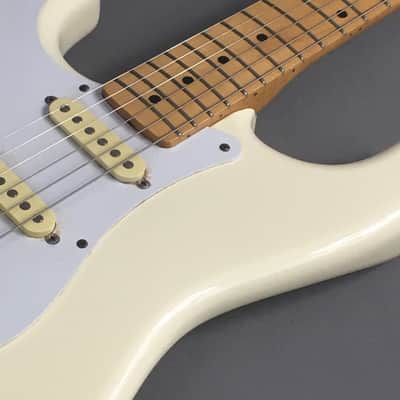 LEFTY! Vintage Fender ‘57 Reissue Strat ST-57LEX2 Custom Color Olympic White Blonde NOS Relic Stratocaster 7.1 lb HSC image 18