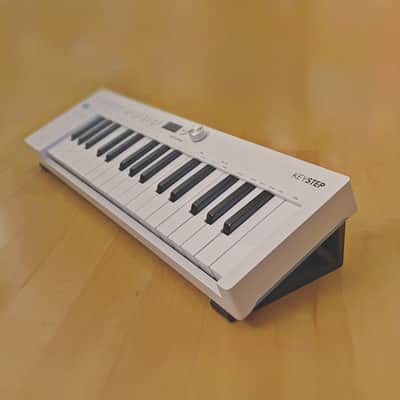 [PINE3D Stands] For Arturia KeyStep MK2 & MK1