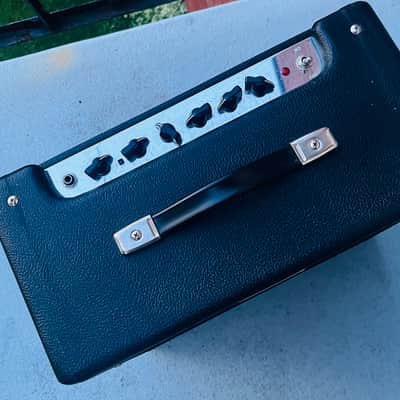 Fender Blues Junior PR295 15W Tube Guitar Amplifier Combo - Excellent Condition image 4