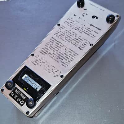 T-Rex Gull Wah image 3