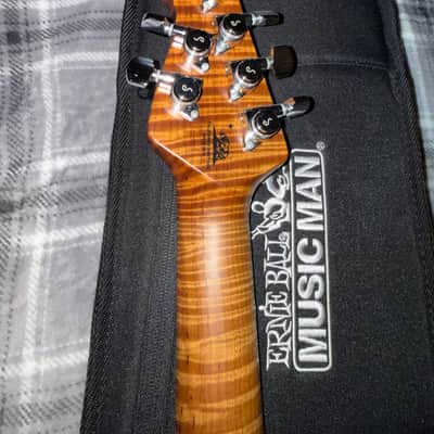 Ernie Ball Music Man StingRay RS with Maple Fretboard 2018 - 2020 - Vintage Sunburst image 6