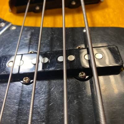 Fender Road Worn 60's Jazz Bass - Includes HSC! image 13