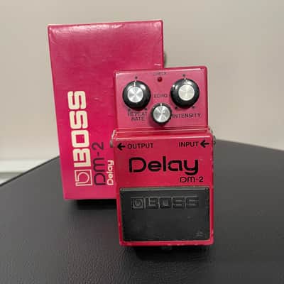 Boss DM-2 Delay 1983 s/n 293800 with MN3205 BBD and MN3102