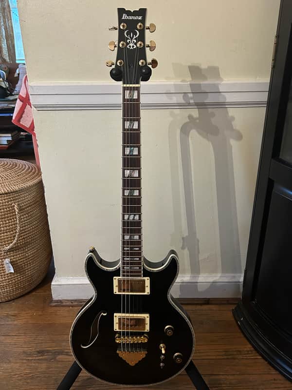 Ibanez AR520H-BK Artist 2021 - Present - Black image 1