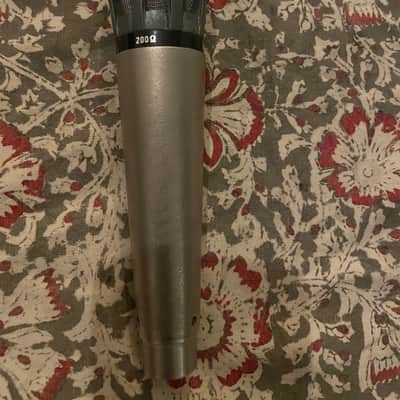 Rare Vintage: AKG D1200E Dynamic Unidirectional Microphone 200 ohms with Mic Clip 1970 - Silver image 2