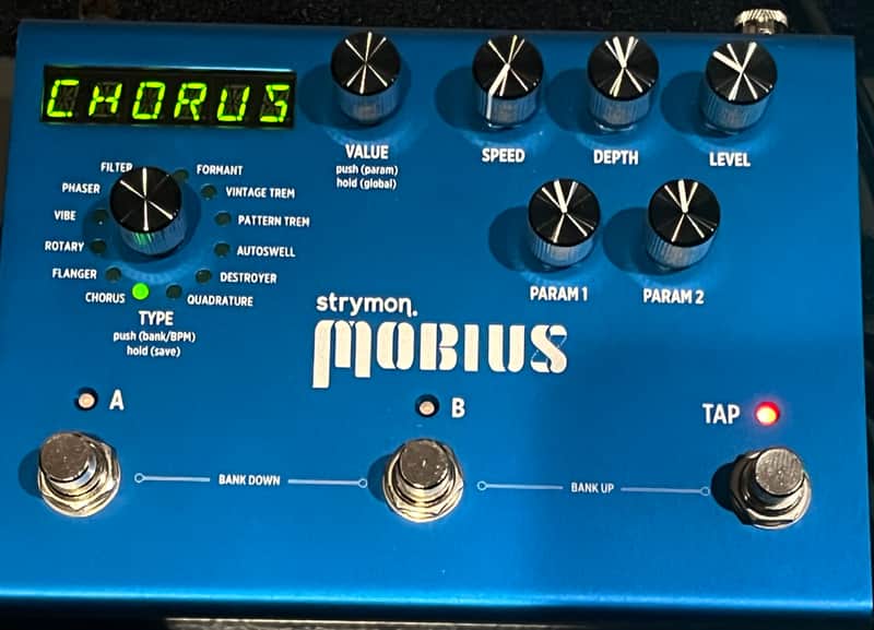 Strymon Mobius