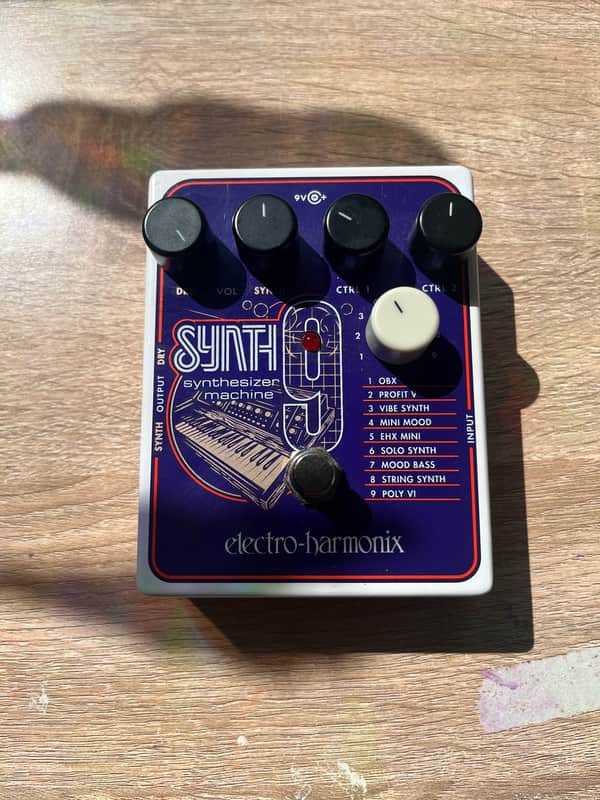 Electro-Harmonix SYNTH9 Synthesizer Machine, Guitar Synth Pedal, Works Perfectly image 1