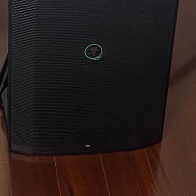Mackie THUMP215 15" Powered PA Speaker 2020 - Present - Black image 1
