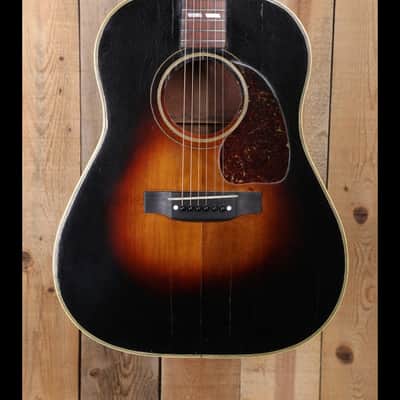 Gibson Southern Jumbo c. 1942 - Sunburst image 3