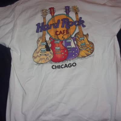 Hard Rock Cafe Chicago IL with 4 Gibson Les Paul Electric Guitars on Back Large white  Shirt Tshirt image 3