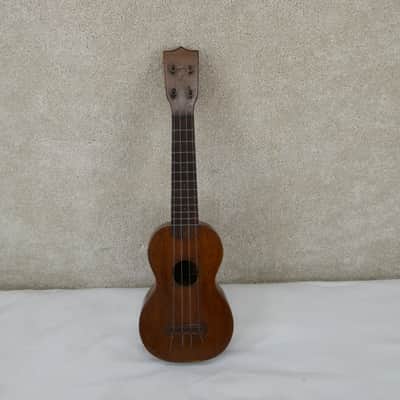 Martin SOPRANO UKE w/ Blk FRICTION PEGS image 2