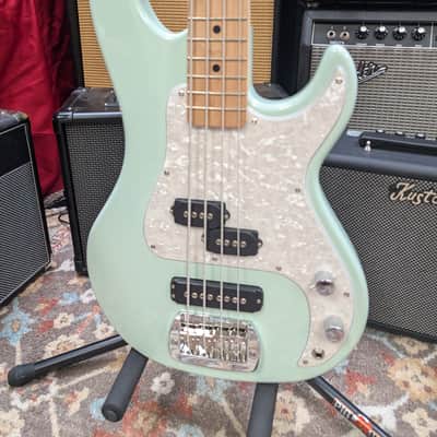 G&L Tribute Series SB-2 Bass 2026 - Surf Green image 10