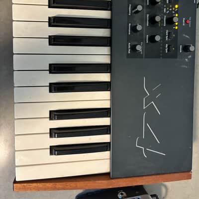 Dave Smith Instruments Mopho x4 44-Key 4-Voice Polyphonic Synthesizer 2013 - 2018 - Black with Wood Sides image 6