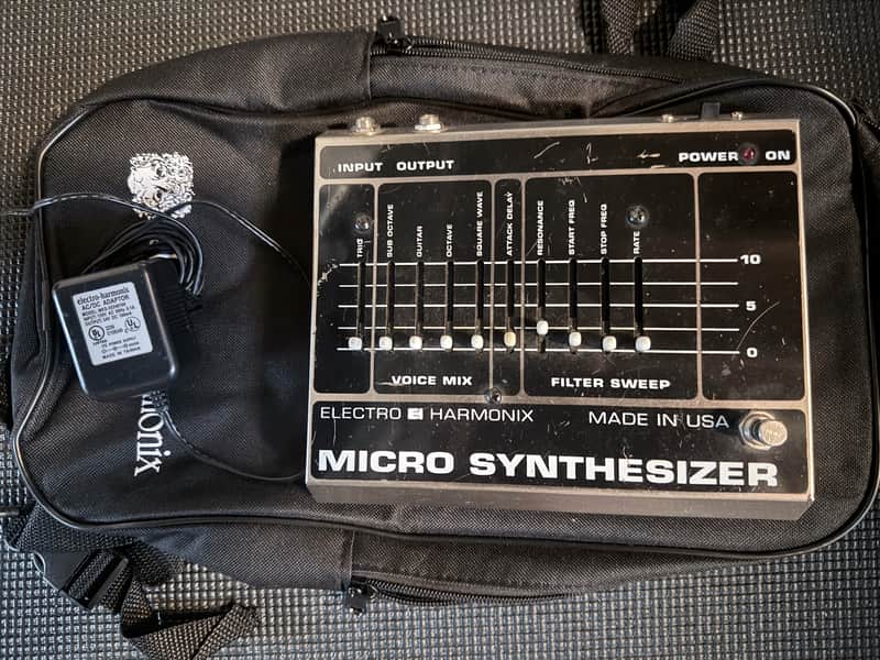 Electro-Harmonix Micro Synthesizer