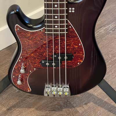 Sandberg California II VS4 2023 - Brown burst image 1