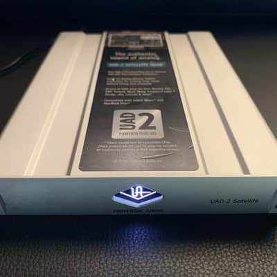 Universal Audio UAD-2 Satellite QUAD Core Firewire DSP Accelerator 2012 - Present - Silver image 4