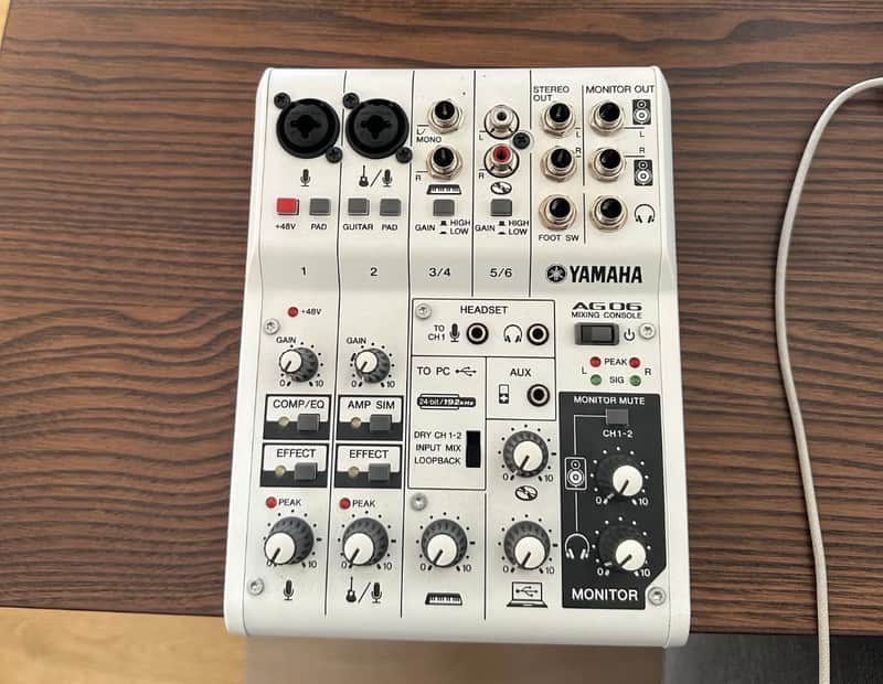 Yamaha AG06 6 Channel Mixer / Audio Interface image 1