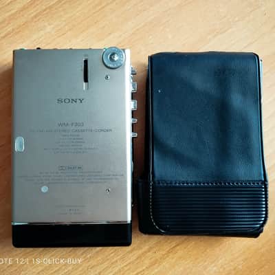 Sony WM f203 1987 - Sony recorder radio Cassette Walkman WM F203 silver working image 2