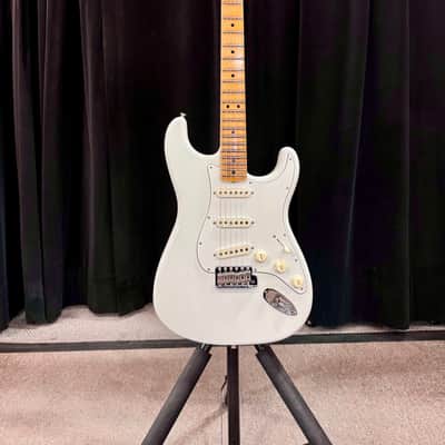 Fender Custom Shop Jimmy Hendrix Voodoo Child Signature Journeyman Relic Stratocaster - Olympic White image 2