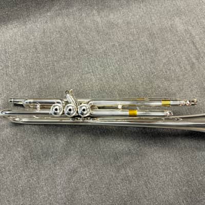 Yamaha Xeno Silver Large Bore Bb Trumpet YTR-8345RG - Low Mileage image 5