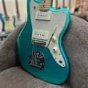Fender American Professional Jazzmaster - Mystic Seafoam Green