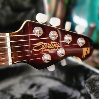 Sterling Jp  Red image 3