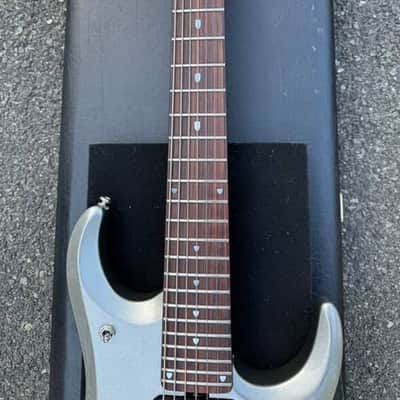 Ernie Ball Music Man John Petrucci Signature JP13-7 2013 - 2017 - Platinum Silver image 5