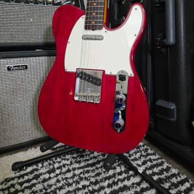 Fender American Vintage II '63 Telecaster 2022 - Present - Crimson Red Transparent image 2