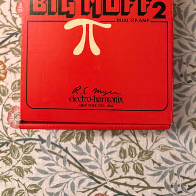 Electro-Harmonix / JHS Big Muff 2 Dual Op-Amp Fuzz 2025 - Red image 4