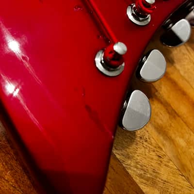 Hondo Alien Headless Bass 1980 Candy Apple Red image 6