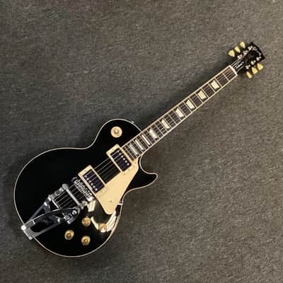 Gibson Les Paul Traditional Bigsby Electric Guitar image 2