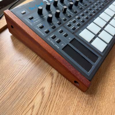 Dave Smith Instruments Tempest 6-Voice Drum Machine 2011 - 2018 - Black with Wood Sides image 4