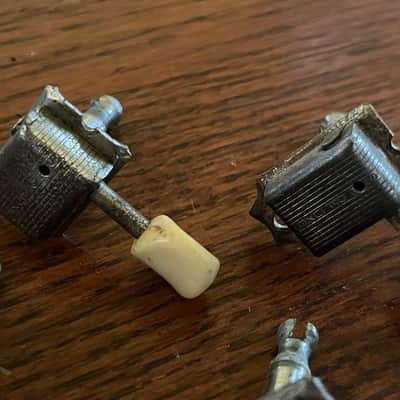 1958 - 1964 set Fender Musicmaster Duo Sonic Mustang guitar tuners tuning pegs image 3
