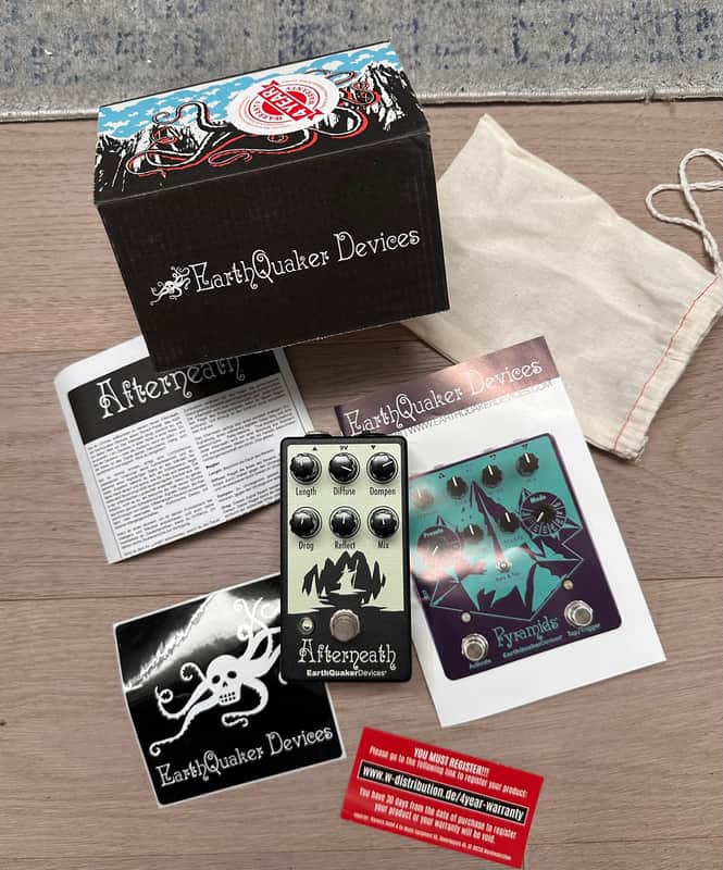 EarthQuaker Devices Afterneath Otherworldly Reverberation Machine V2
