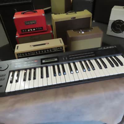 ROLAND 1986 JUNO 1 SYNTHESIZER ORIGINAL CLEAN TESTED w/COVER! image 17