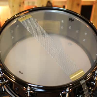 DW 5.5x14 Collector's Black Nickel over Brass Snare Drum w/ Black Nickel Hardware image 5