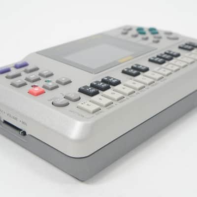 AMAHA QY70 Workstation Sequencer MIDI QY-70 w/ 100-240V PSU image 5